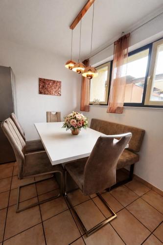 設施, Apartment für 6 Gäste mit Balkon und Parkplatz (Apartment fur 6 Gaste mit Balkon und Parkplatz) in 菲爾德爾斯塔特