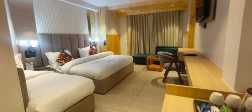 Shail Shikhar Heritage Inn in 奧利