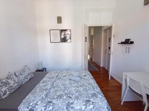 Embassy Arriaga Private Elegance Rooms in Stylish Shared Apartment 3