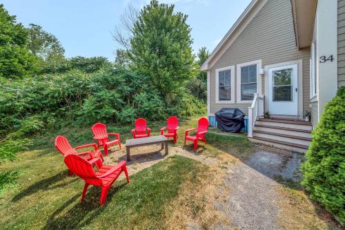 The Bluebird - 34 Meadow View in Cove Beach (ON)
