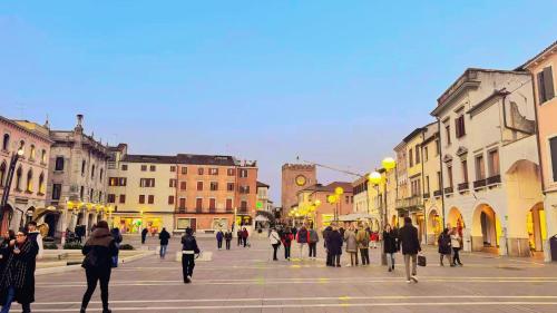 Venice Mestre New 3 rooms Apartment with 3 Baths - image 11