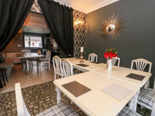 Зовнішній вигляд готелю, Seaview Wellness Retreat in Карнусті