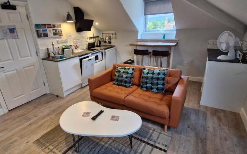 Cotswold Aparthotel Room Type - Superior Apartment