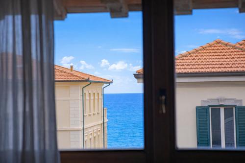 Casa AUREA Tre Posti Letto a 30 metri dal Mare 3