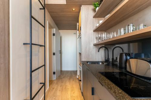 Newly renovated City apartment - image 7
