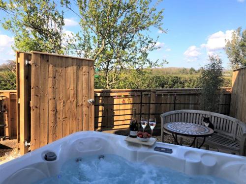 Iekārtas, 2 Bed in Stokesley oc-g0072 in Great Busby