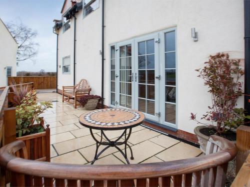 Iekārtas, 2 Bed in Stokesley oc-g0072 in Great Busby