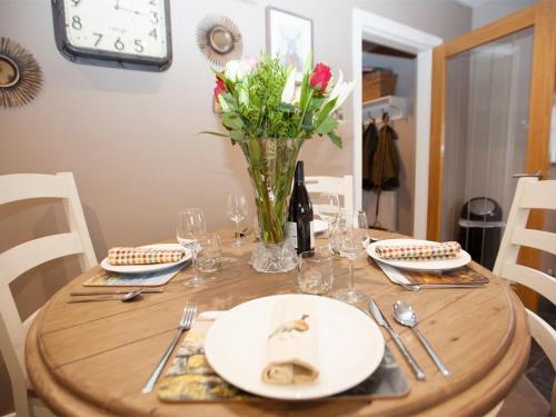 Iekārtas, 2 Bed in Stokesley oc-g0072 in Great Busby