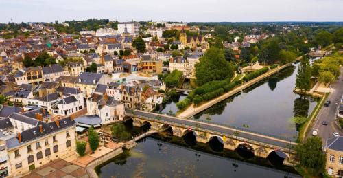 Létesítmények, le Tropical - T2 Vierzon quartier hopital in Vierzon