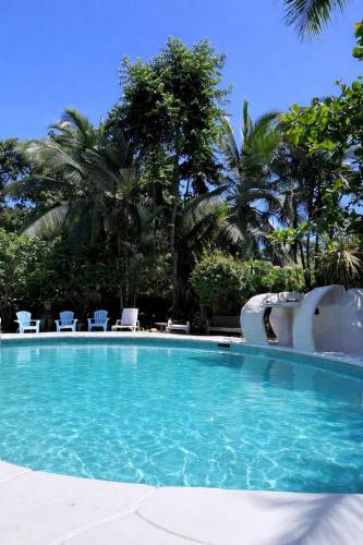 Hotel El Colibri Rojo – khách sạn tại Cahuita
