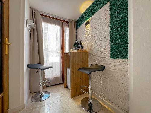 49 Sea Rooms - Guesthouse by Host Hero in Stintino
