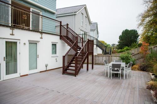 6 The Salterns - Yarmouth in Freshwater North