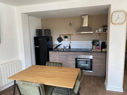 Appartement avec terrasse ensoleillée à Vitré (Appartement avec terrasse ensoleillee a Vitre) in Vitre