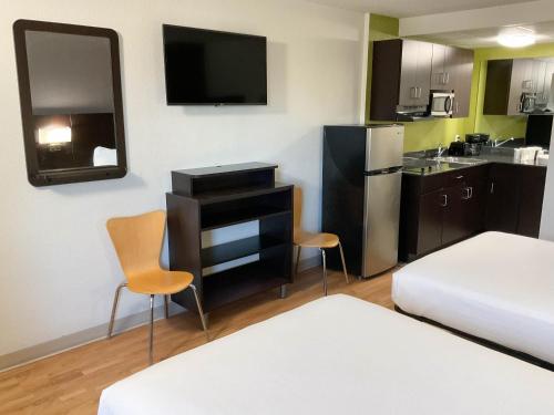 Studio 6  Columbus, GA -Downtown – Columbus, GA