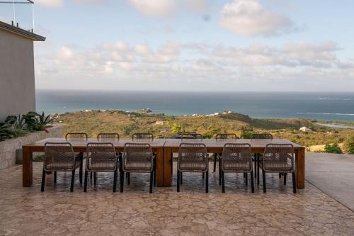 Christiansted Hillside Retreat in เกาะเซนต์ครออิก