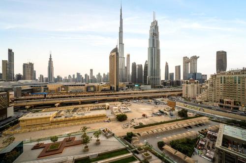 Burj Khalifa View with Direct Dubai Mall Access - image 4