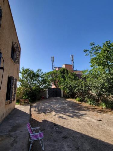 Dārzs, Appartement familial propre et confortable avec jardin, terrasse et vue sur les montagnes-Reserve au in Imuzera du Kandara