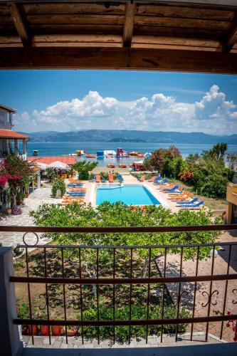Sofia Beach Apartments 3