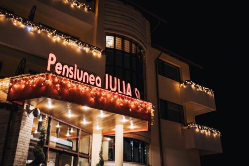 . Pensiunea Iulia Star