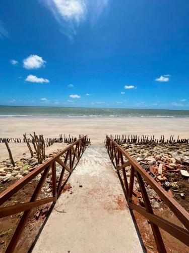 Casa Pitanga Pé na Areia Pitimbu (Casa Pitanga Pe na Areia Pitimbu) in Pitimbu