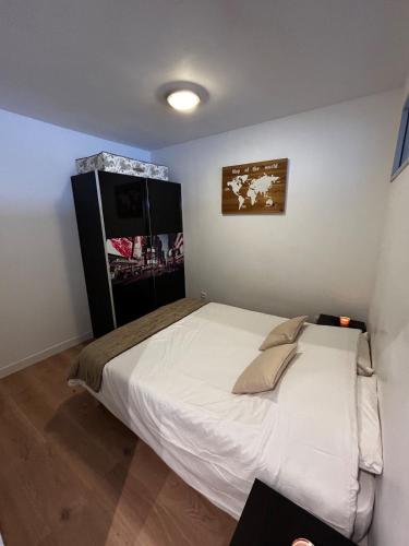 apartment with balcony in Faches-Thumesnil
