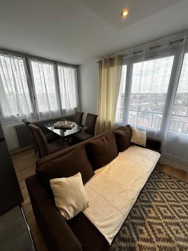 apartment with balcony in Faches-Thumesnil