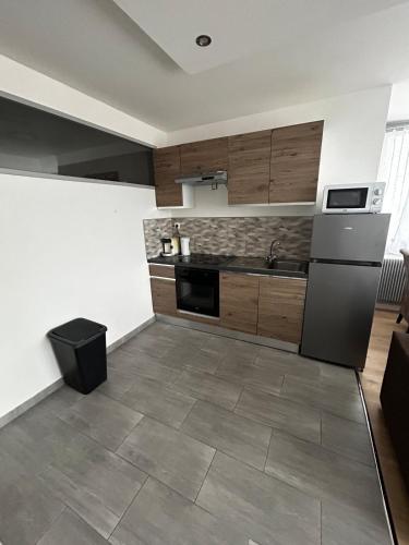 apartment with balcony in Faches-Thumesnil