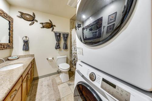 Pristine Lihue Condo with Resort Perks -Walk to Beach - image 40