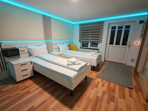 Sleep&Go Airport Transit Rooms Cluj-Napoca in Cluj- Napoca