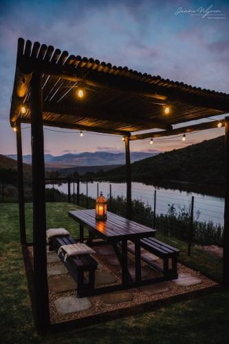 Uitkyk Kliphuisie in Uniondale