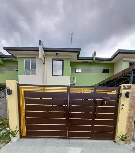 Esterno, Tanza, Cavite Transcient House near SM in Tanza