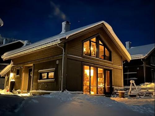 Ski in & out, Family cabin Kvitfjell East - Ringebu in Fåvang