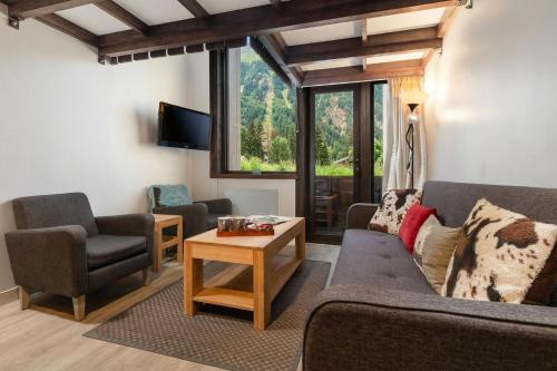 Grand Roc C114 from Slopes 280m, View, Parking & WiFi - Happy Rentals