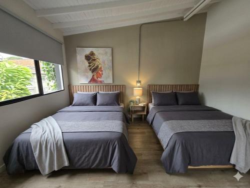 Chill Almendra Suite W AC Kitchen in Laureles