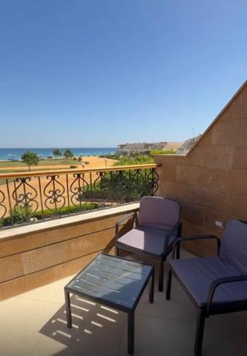 Luxury Beachfront Chalet in Ain Sokhna Families in Ain Sokhna