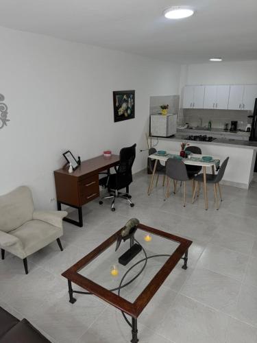 Hermoso apart de 72 con 2 Hab Cerca al Estadio - clinica Imbanaco