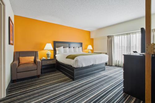 Crossroads Hotel and Huron Event Center - image 39