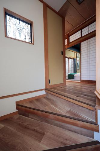 T302 Elegant Private Villa Near Hie Shrine Sleeps 13 in Shiroyama