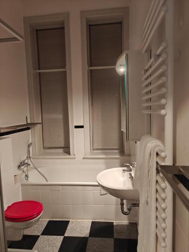 Zentrales & gemütliches Zimmer (Zentrales & gemutliches Zimmer) in 盧貝克