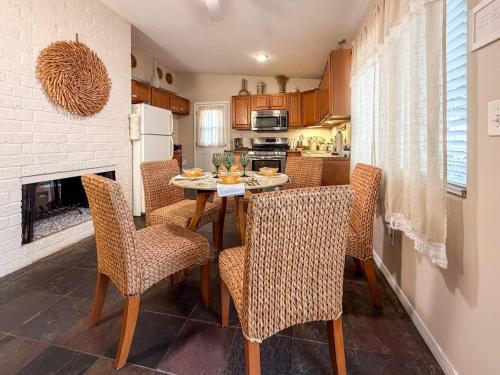 Mid Century Boho Casita - 3BR 2BA - Spacious yard in Otay