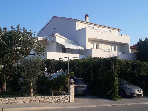 Apartments with parking space Nin, Zadar - 5797 - Location saisonnière - Nin