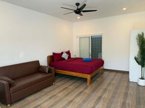 room detail thumbnail 0