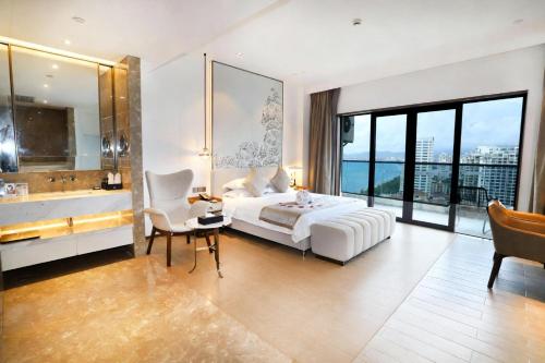 room detail thumbnail 0