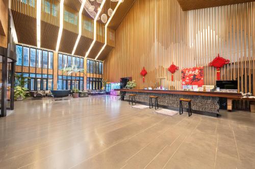 Shanghai Linyin Art Hotel-Free shuttle bus to Pudong Airport and Disneyland in Shanghai
