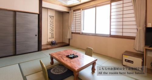 room detail thumbnail 0