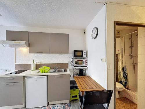 Studio avec animaux admis proche centre-ville - FR-1-451-226 in Lamalou Les Bains