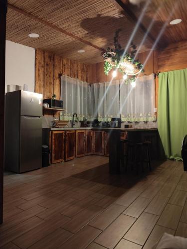 The Sunset Bungalow Quebrada Gde in 蒂拉蘭