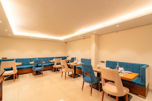 مطعم, Playsales SSR in اندور