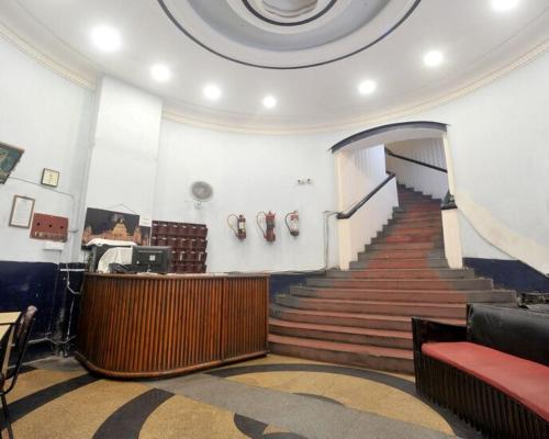 Lobby, HOTEL RAUNAK in Calcutá