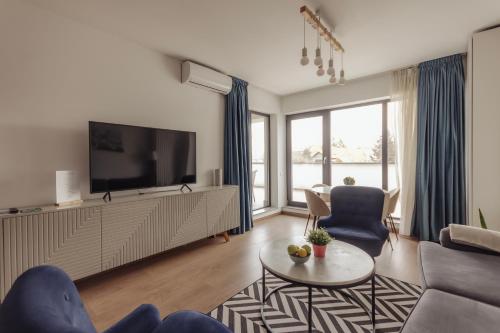 ZEN Central Suites - image 39